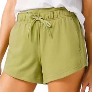 Inner Glow High Rise Short 3”